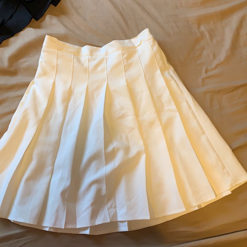 Tall women’s Pleated Skirt